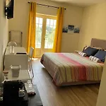 Casa Do Horizonte בומברל