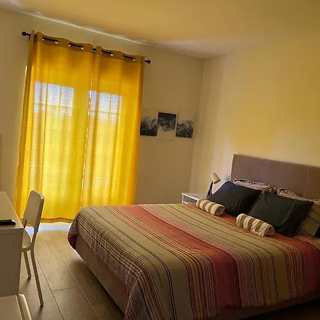 Проживание в семье Casa Do Horizonte